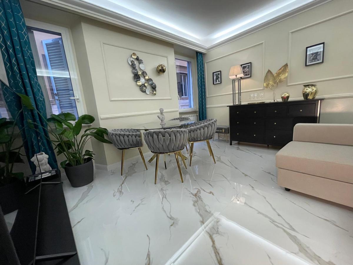 Spanish Steps Glamour & Sauna Luxury Apartment **** Rzym Zewnętrze zdjęcie