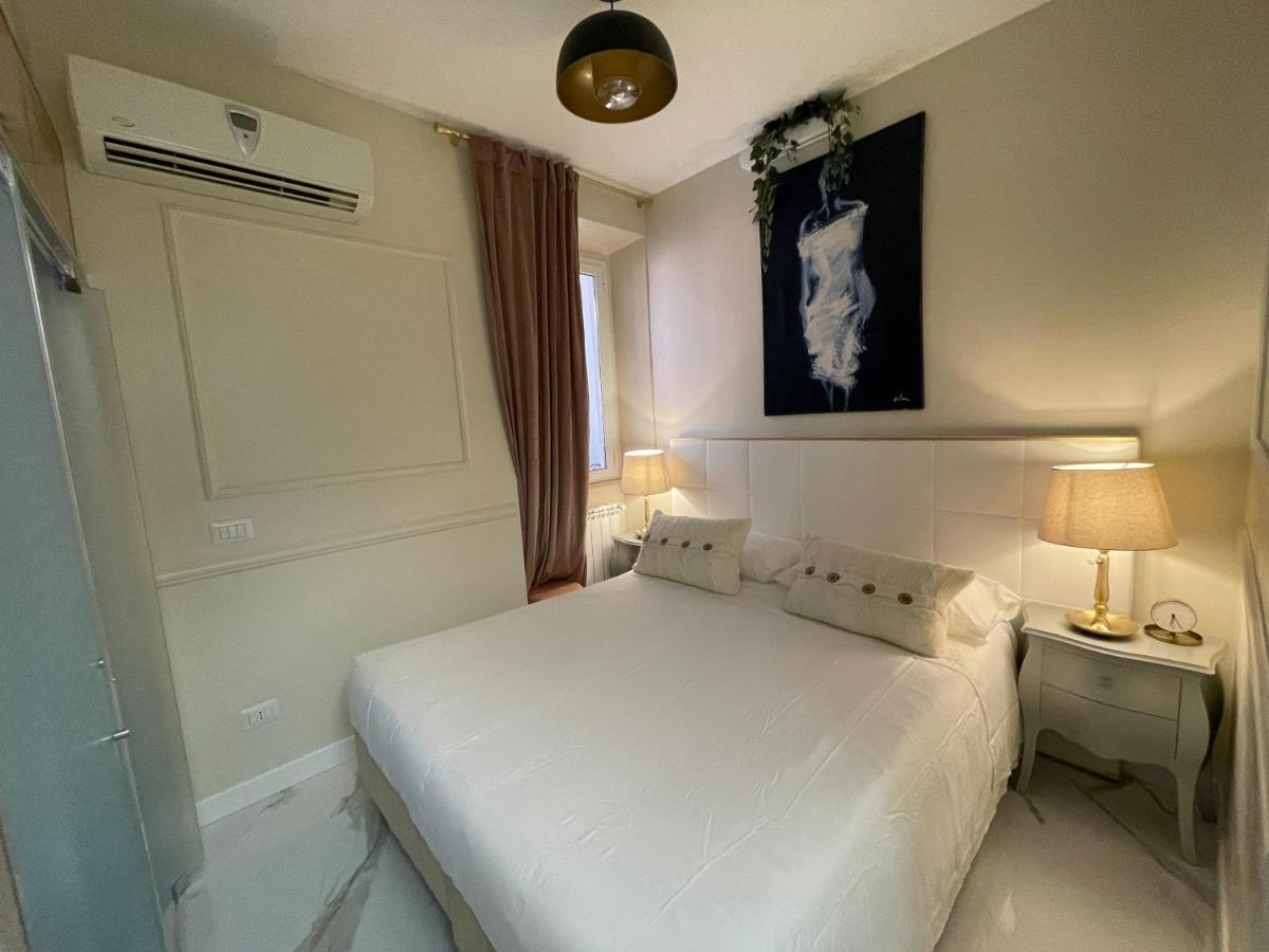 Spanish Steps Glamour & Sauna Luxury Apartment **** Rzym Zewnętrze zdjęcie