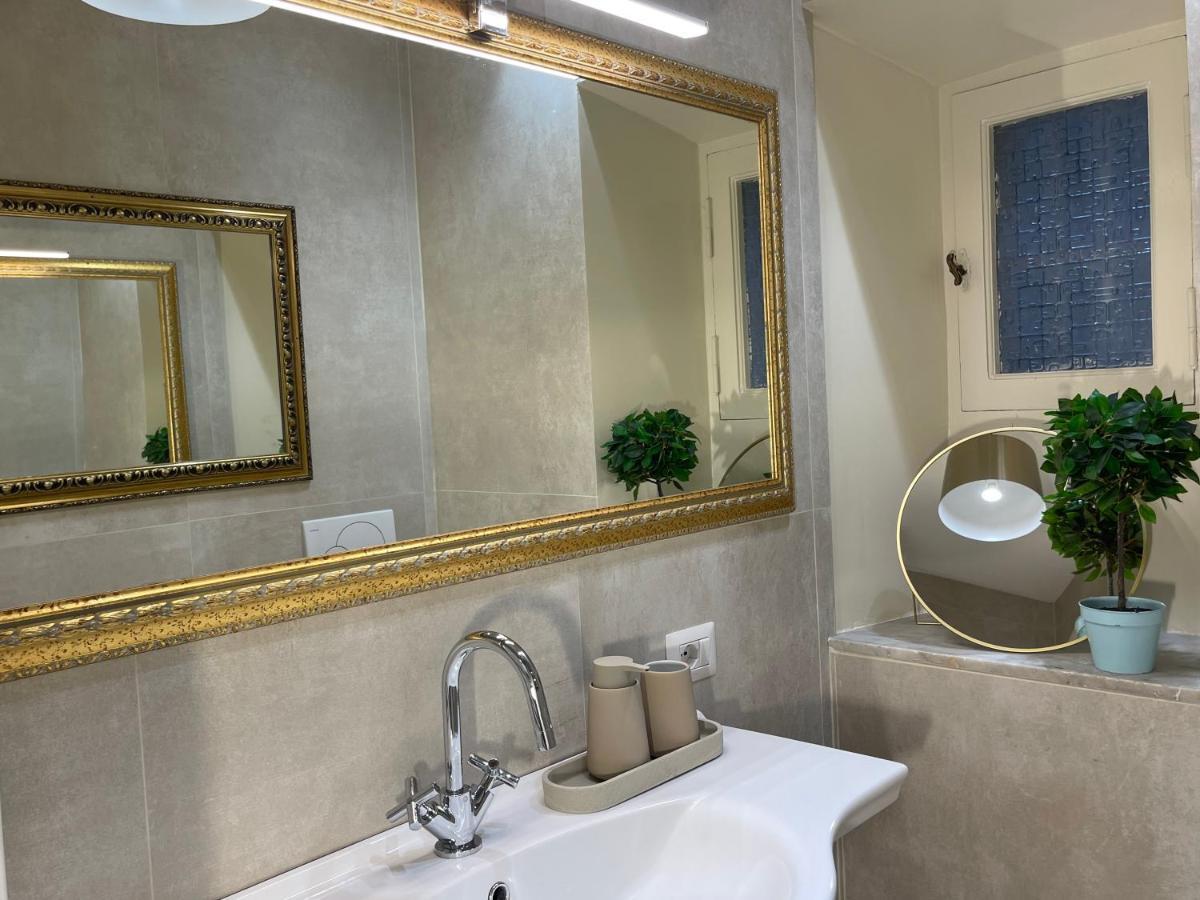 Spanish Steps Glamour & Sauna Luxury Apartment **** Rzym Zewnętrze zdjęcie